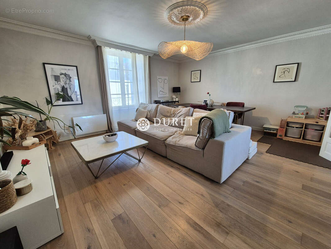 Appartement 95 m² à La Roche-Sur-Yon  - photo 2
