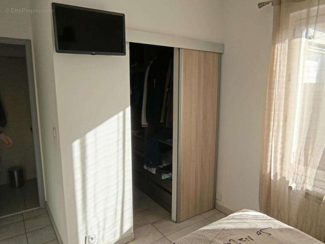 Maison à SAINT-EMILION