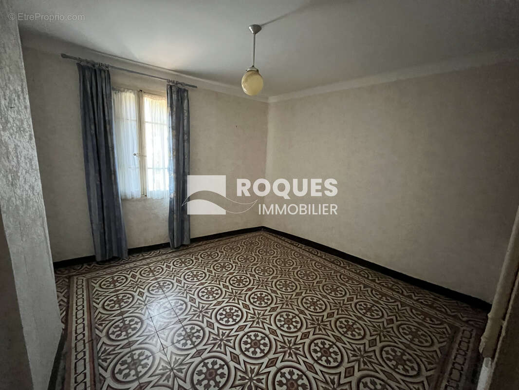 Maison à SAINT-GERVAIS-SUR-MARE