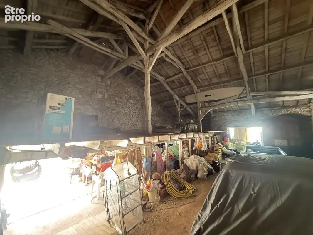 Propriété de charme en pierre avec dépendances, studio indépendant - photo 23