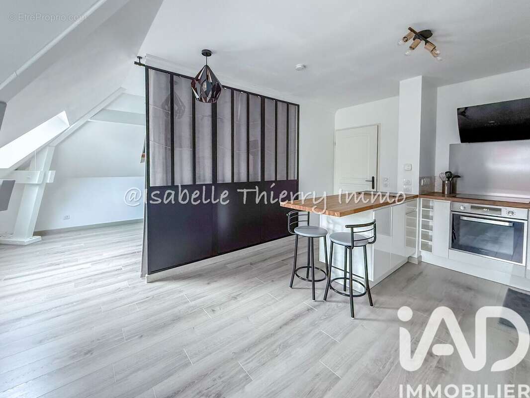 Photo 8 - Appartement à CORBEIL-ESSONNES