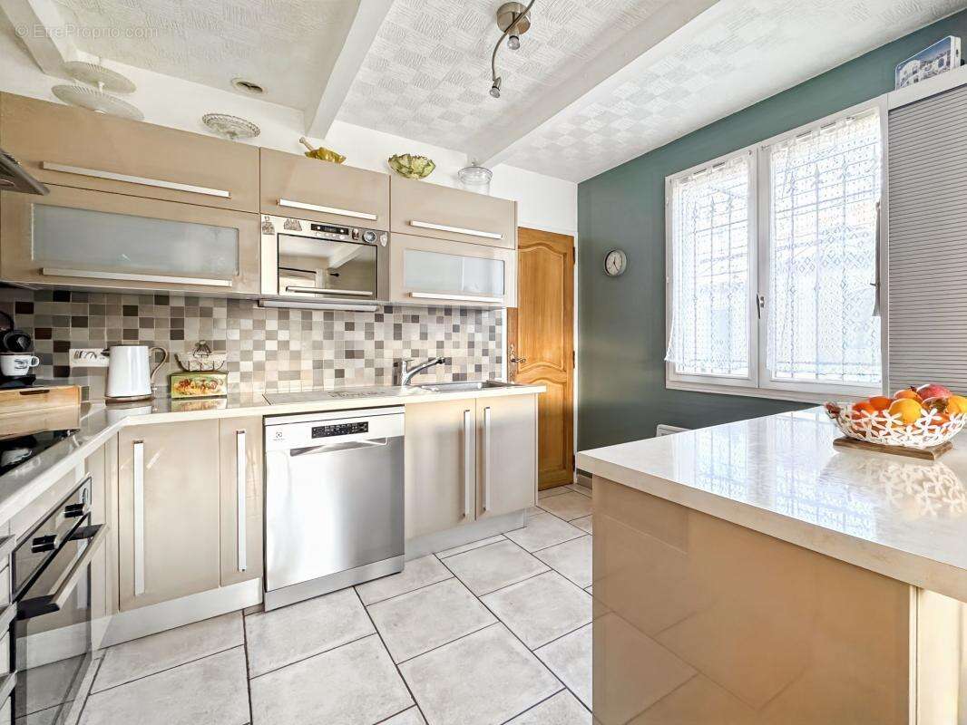 Maison à LES PENNES-MIRABEAU