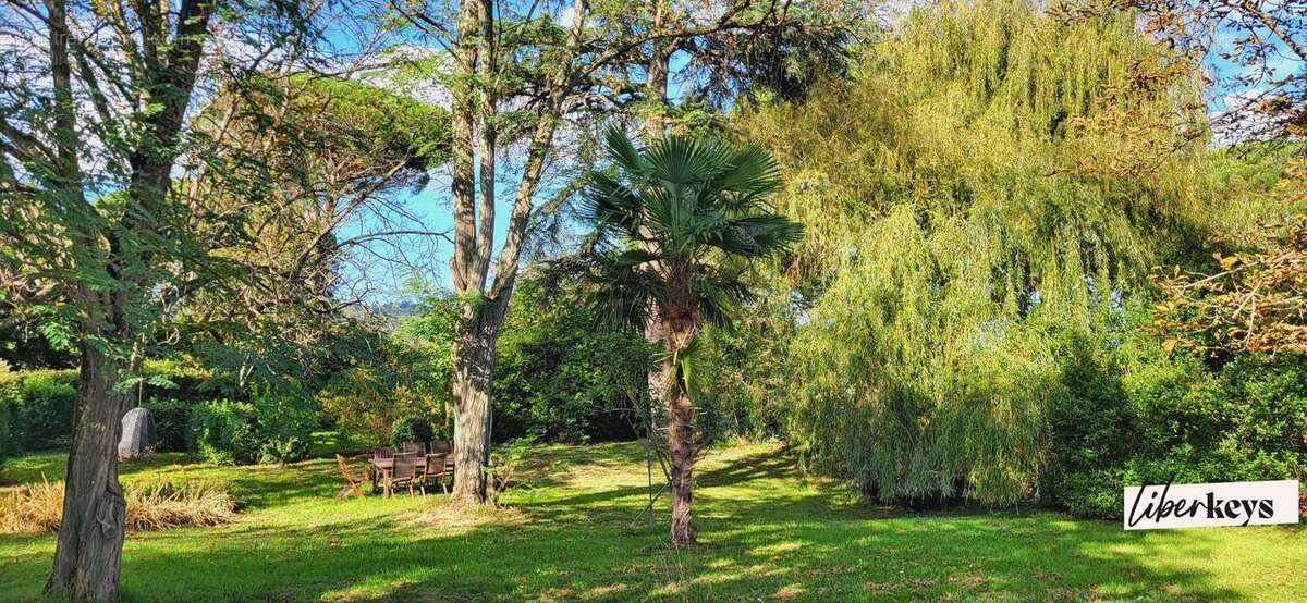 Maison à LISLE-SUR-TARN