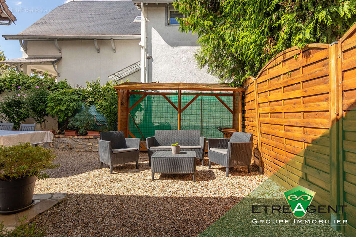 Maison à VERNEUIL-SUR-SEINE