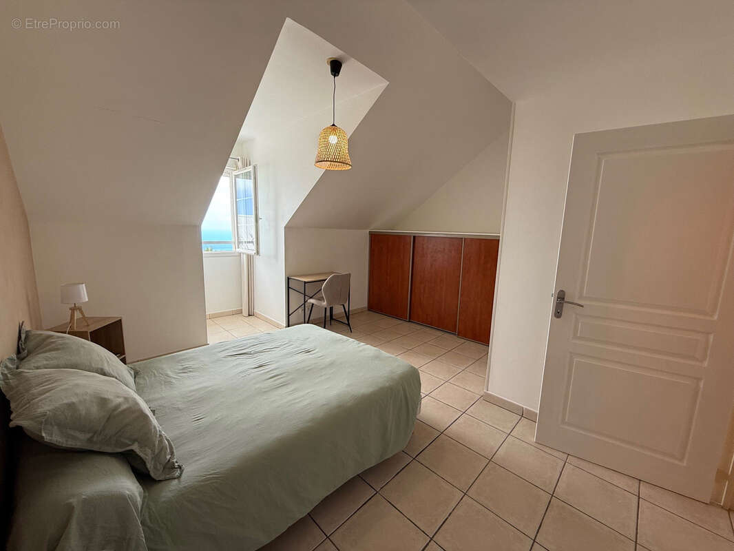 Appartement à SAINT-DENIS