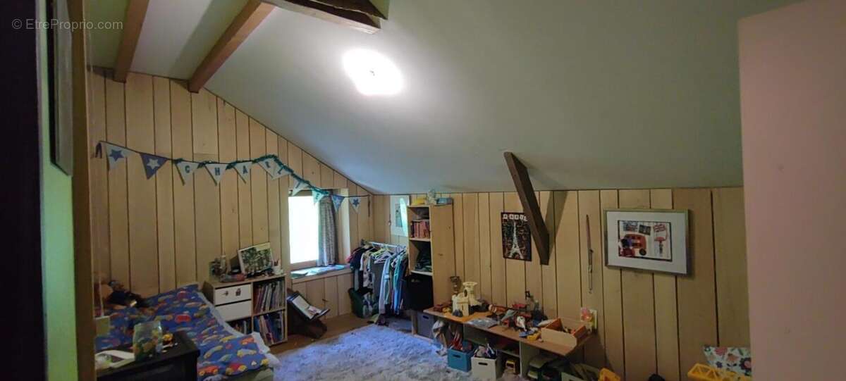 Maison à DECAZEVILLE