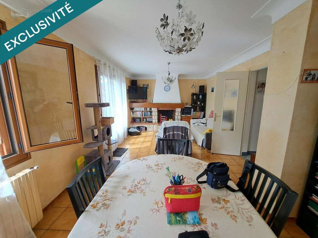 Photo 5 - Maison à ROQUEFORT