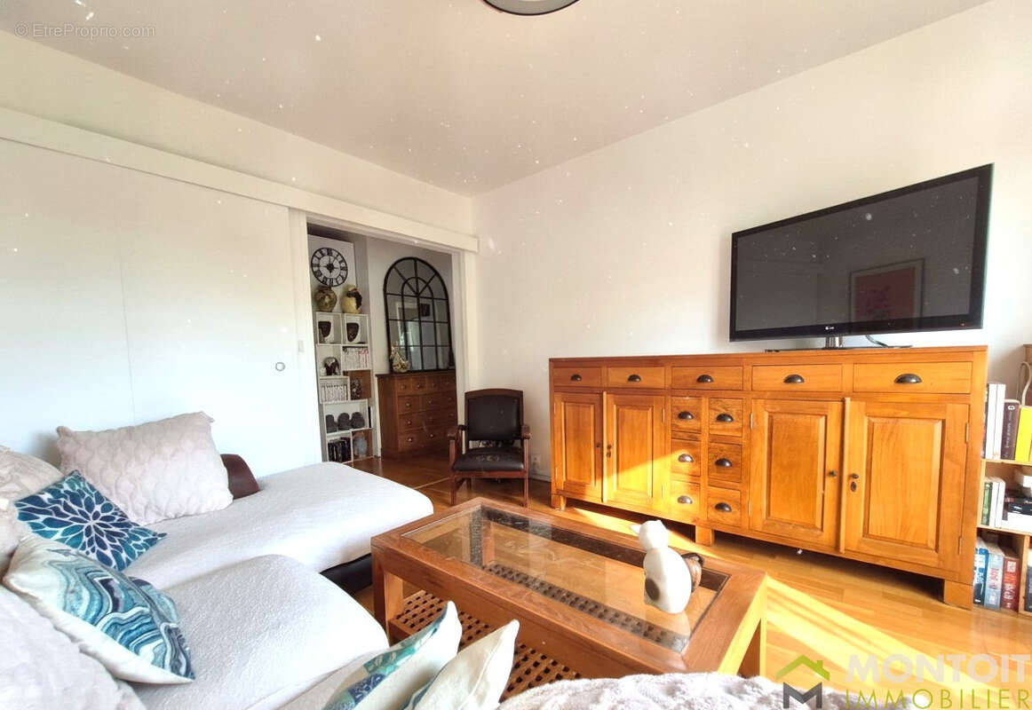 Appartement à THIAIS
