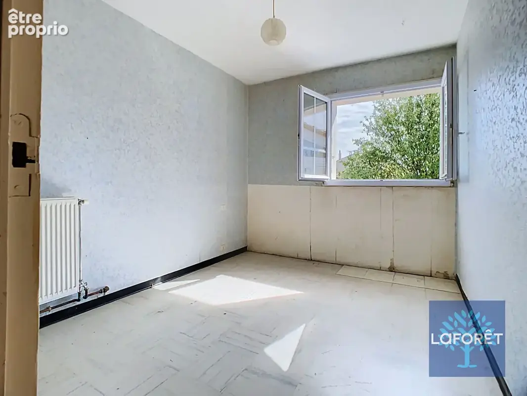 Maison familiale avec véranda Chantonnay 6 pièce(s) 103 m2 - photo 8