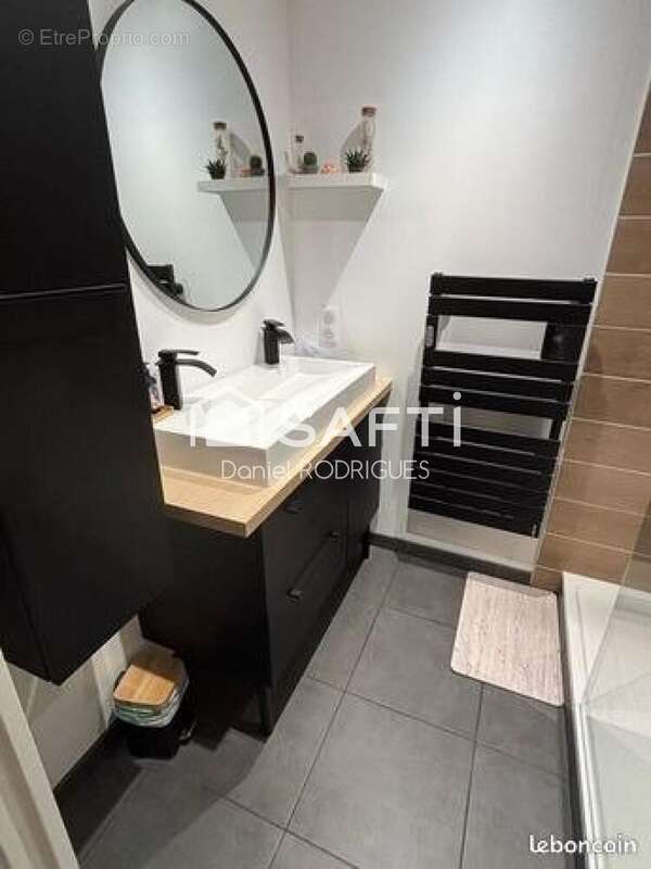 Photo 3 - Appartement à OZOIR-LA-FERRIERE