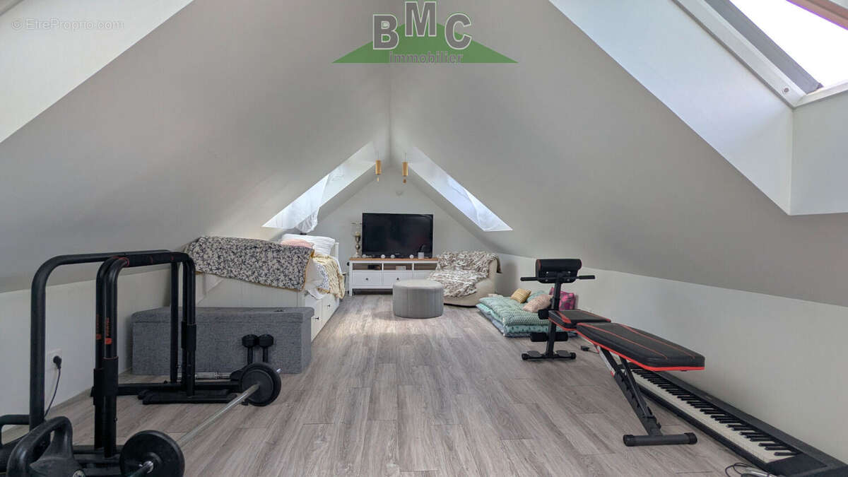 Maison à LE PLESSIS-BOUCHARD