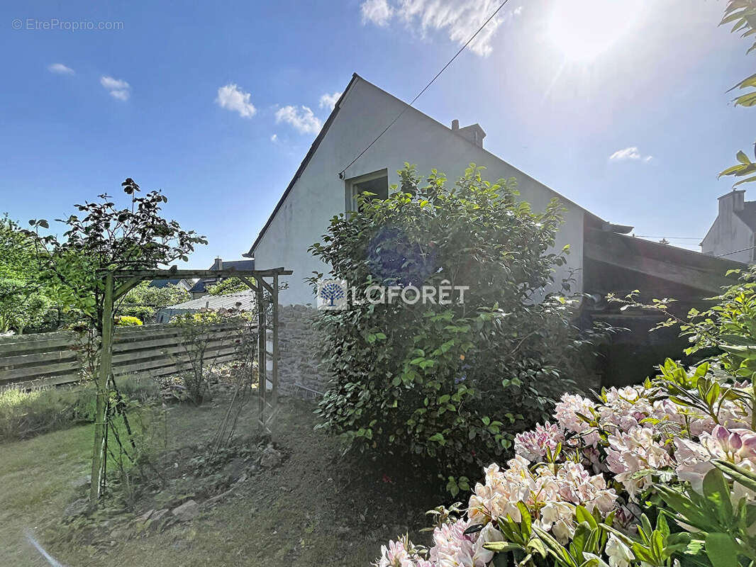 Maison à PLUMERGAT