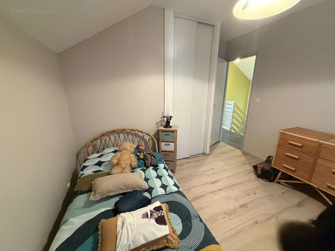 Exclusivité : Rénovation de qualité maison 3 chambres à Epierre - photo 6