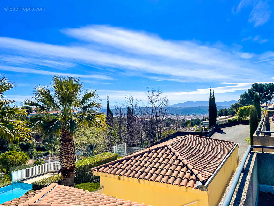 Appartement à AIX-EN-PROVENCE