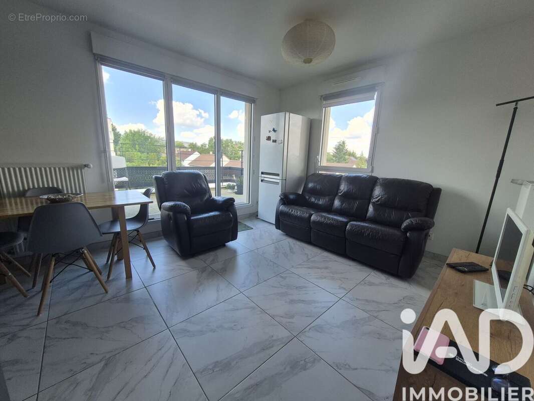 Photo 4 - Appartement à CERGY