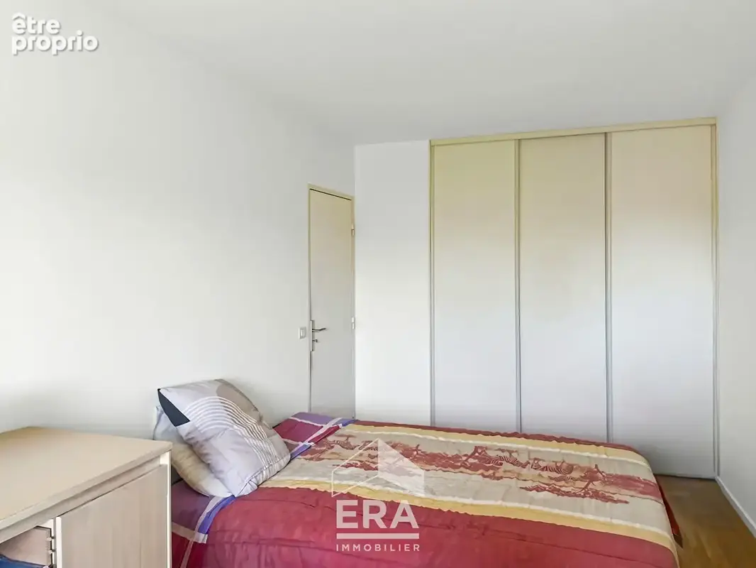 Bordeaux caudéran ? t2 de 48 m² vendu loué avec parking sécurisé - photo 6