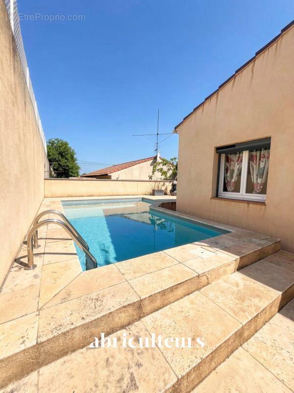 Maison à SAINT-SAVOURNIN