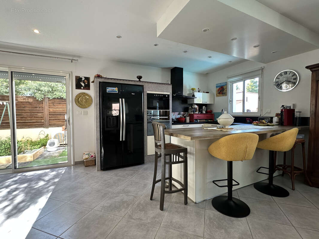 Maison à VILLELONGUE-DELS-MONTS