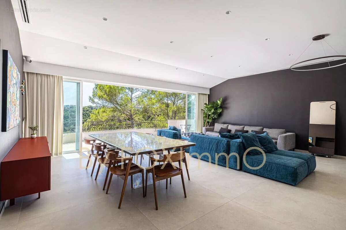 Villa entierement refaite à neuve 6 pieces Domaine des Clausonnes Biot - photo 6