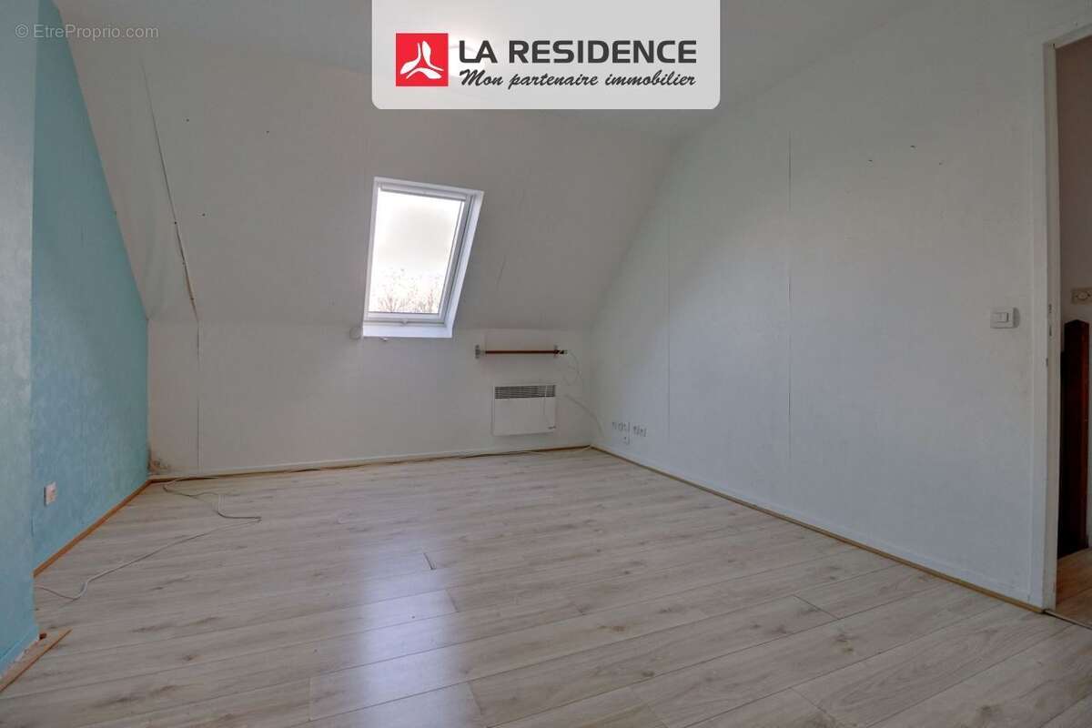 Maison à MERY-SUR-OISE