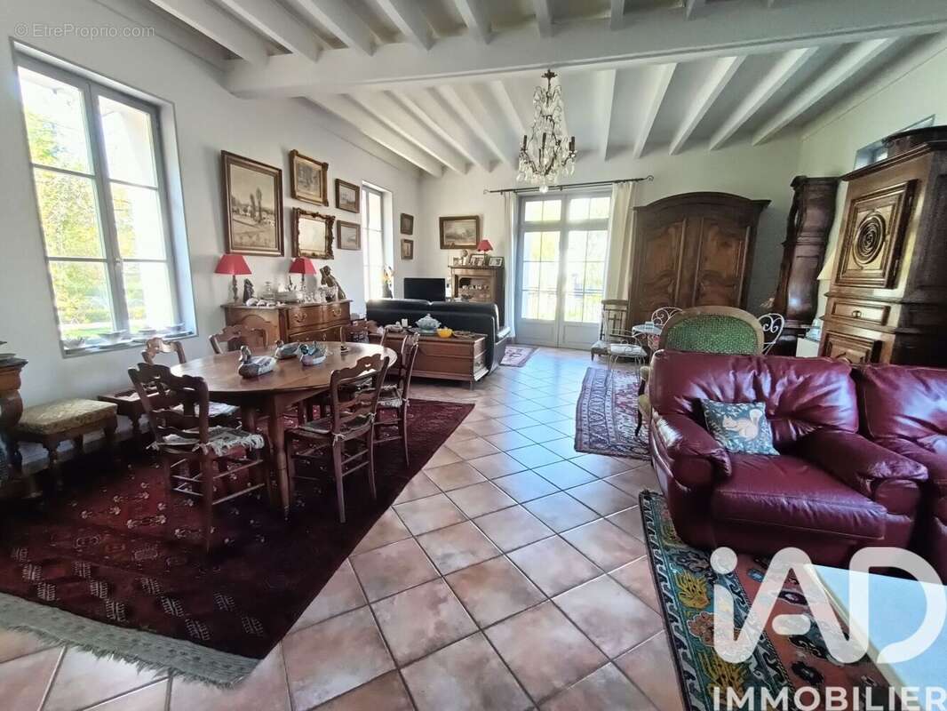 Photo 8 - Maison à VICHY