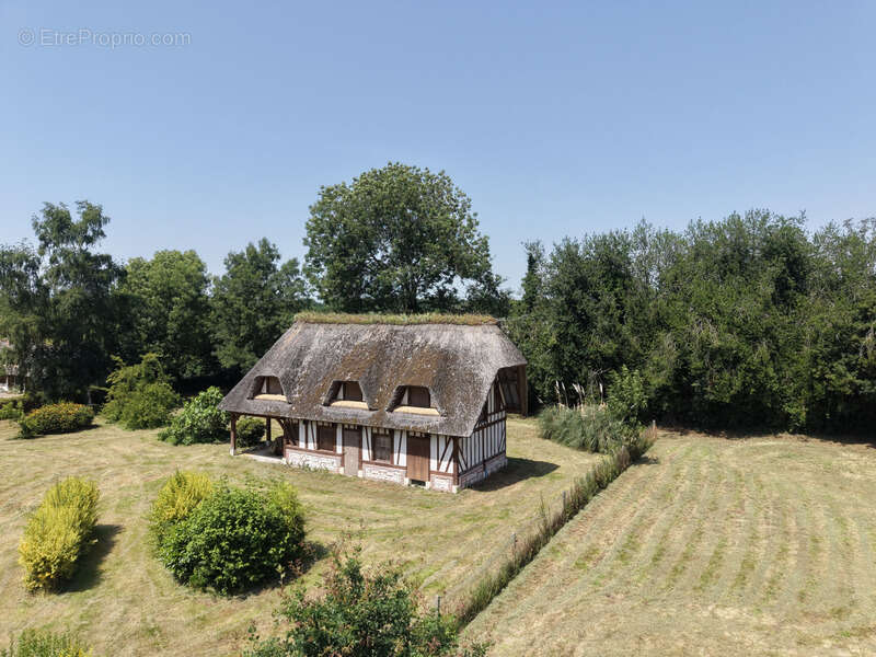 Bâtiment de caractère - photo 4