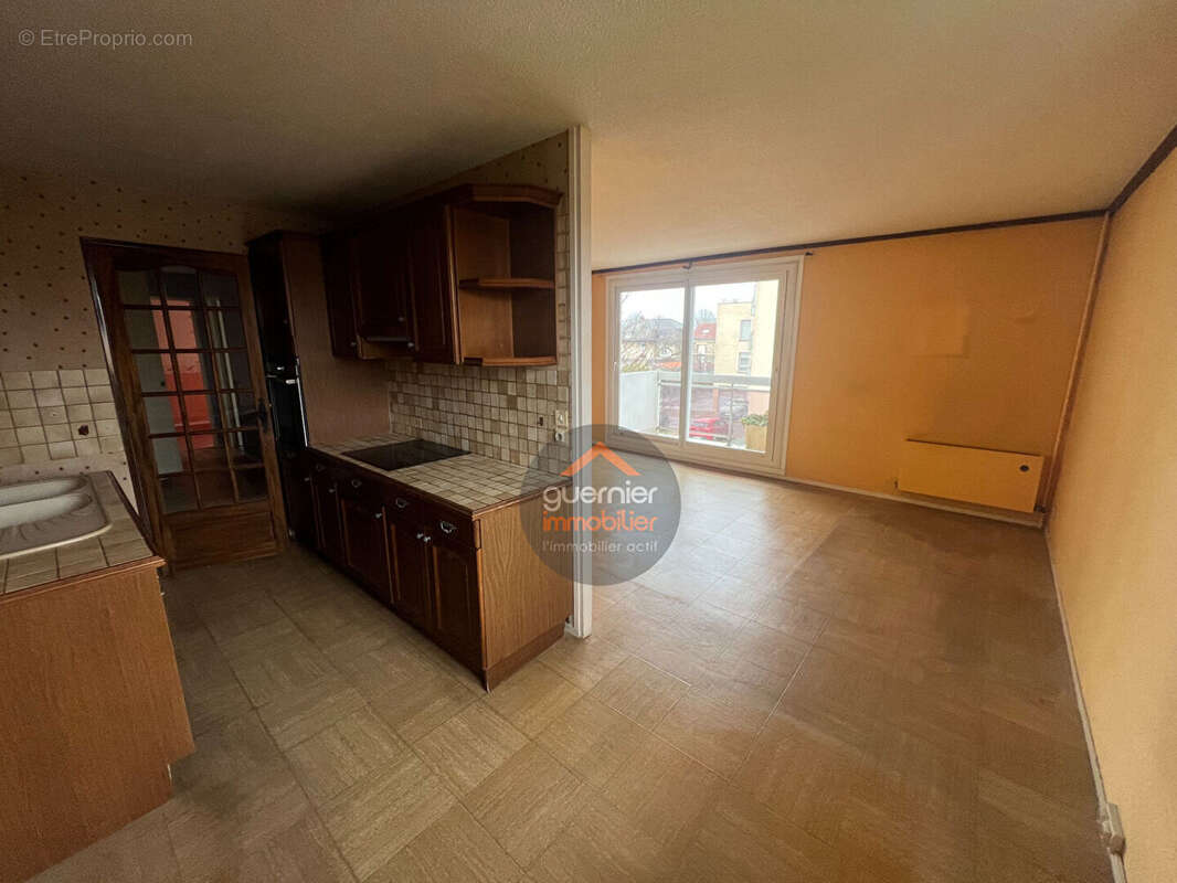 Appartement à LE PETIT-QUEVILLY