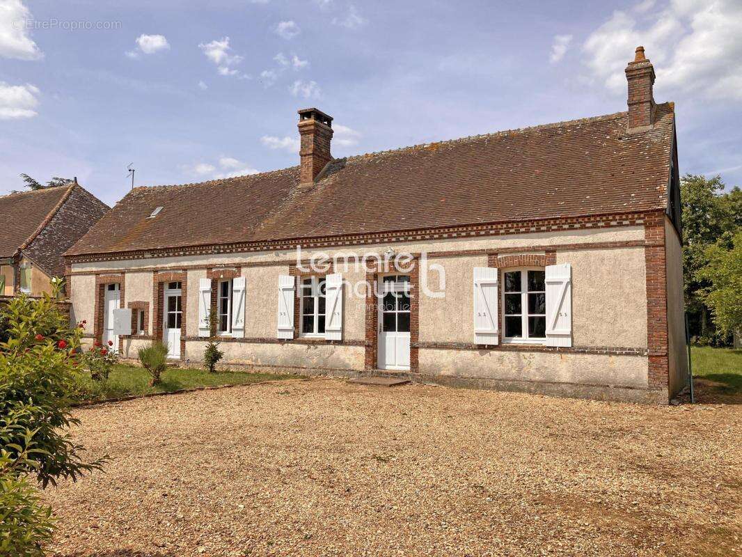 Maison à SAULNIERES