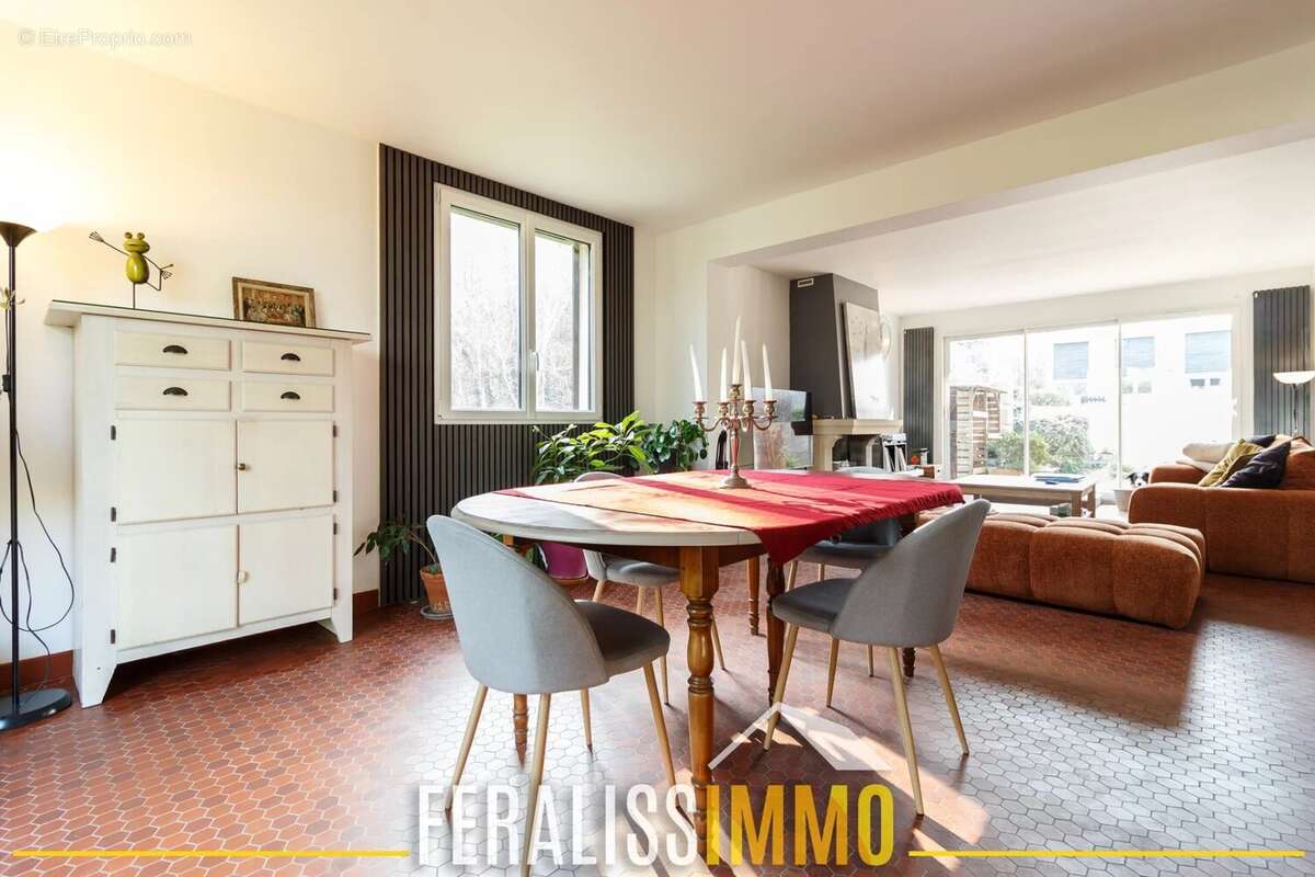 Maison à CERGY