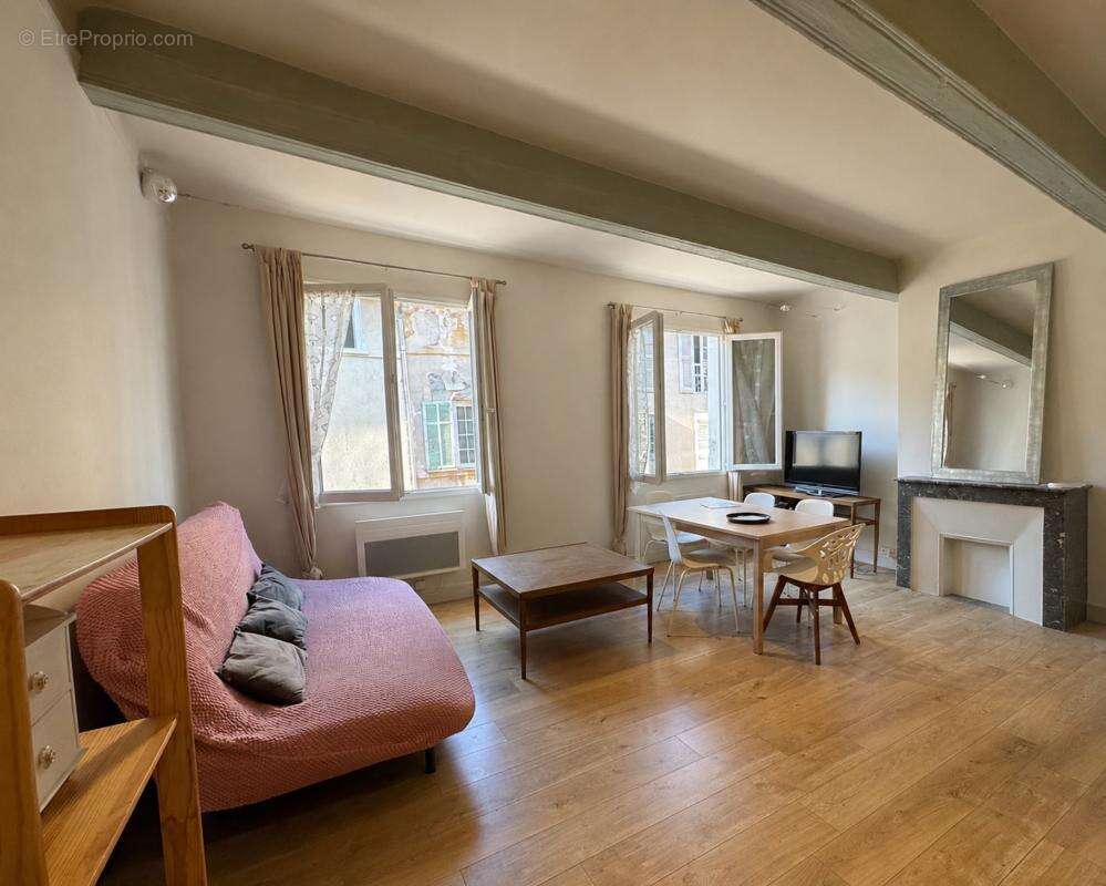 Appartement à AIX-EN-PROVENCE