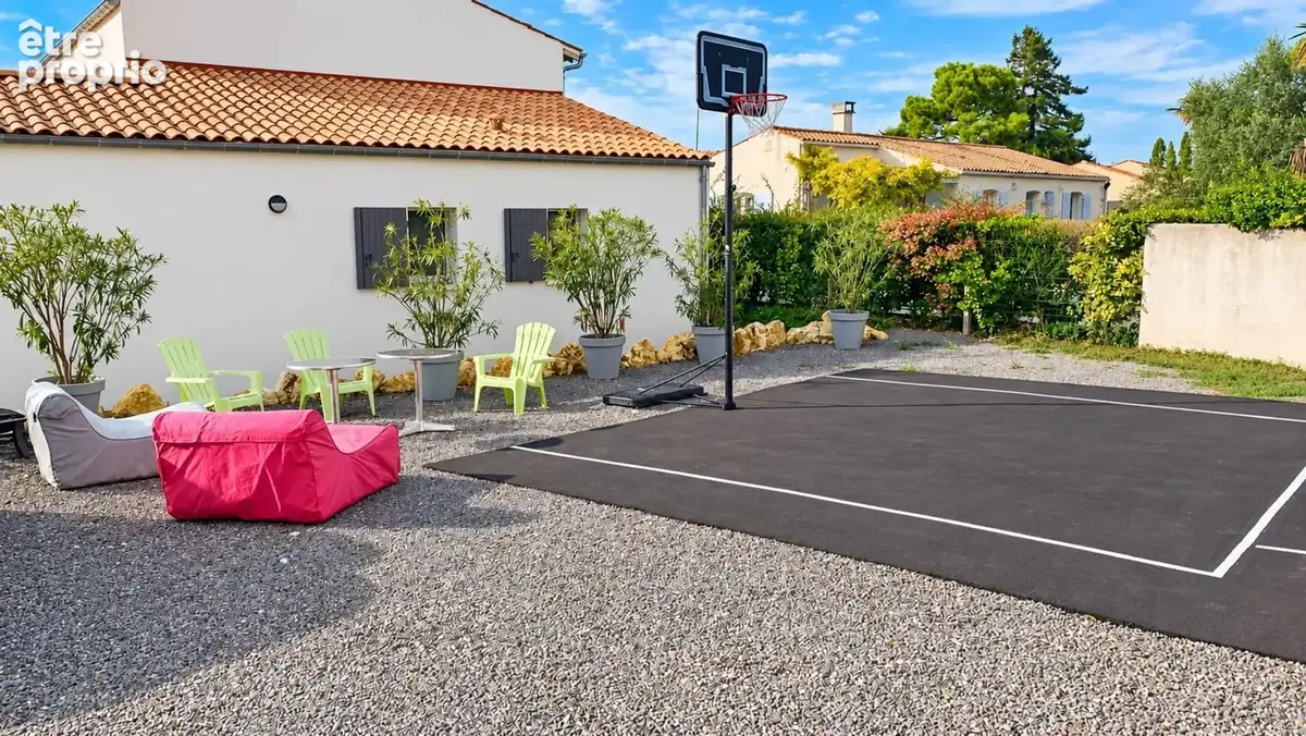 Breuillet - villa d'architecte avec piscine  à deux pas du centre - photo 17