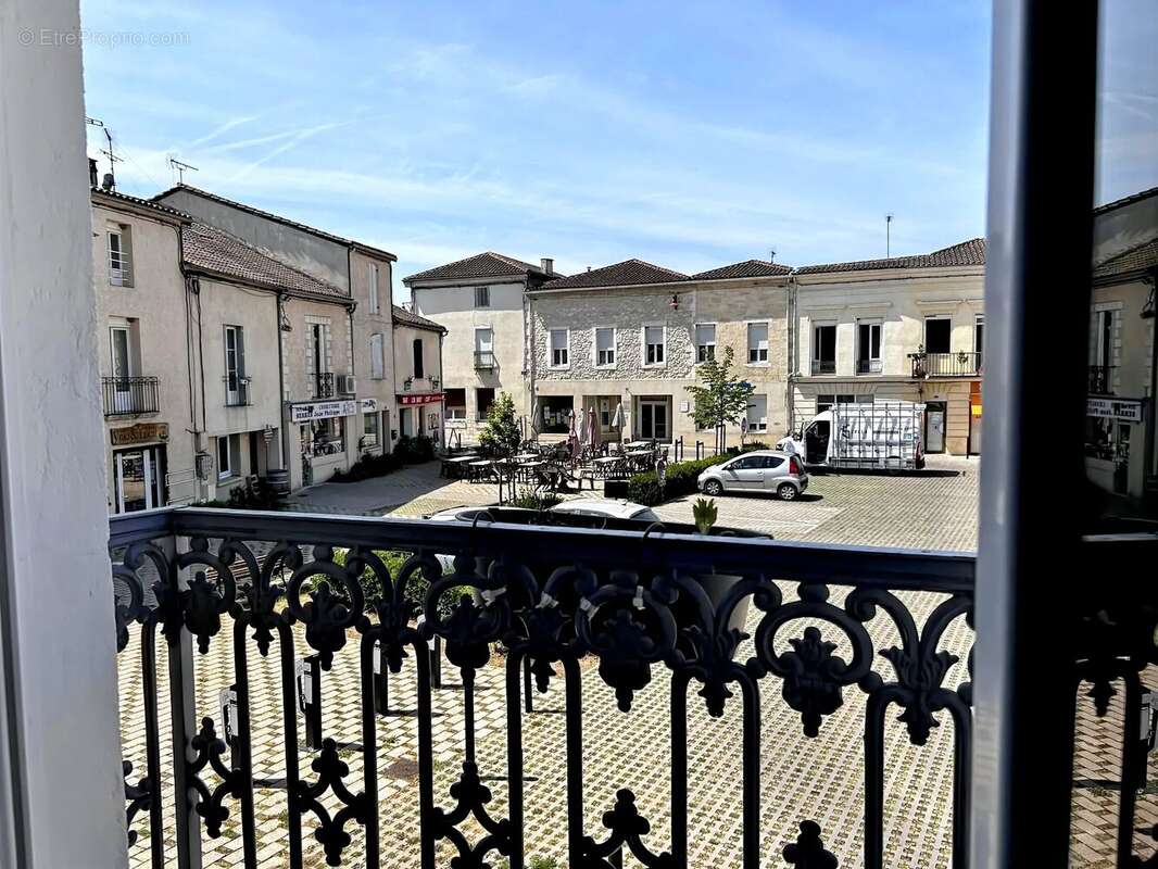 Appartement à ALLEMANS-DU-DROPT