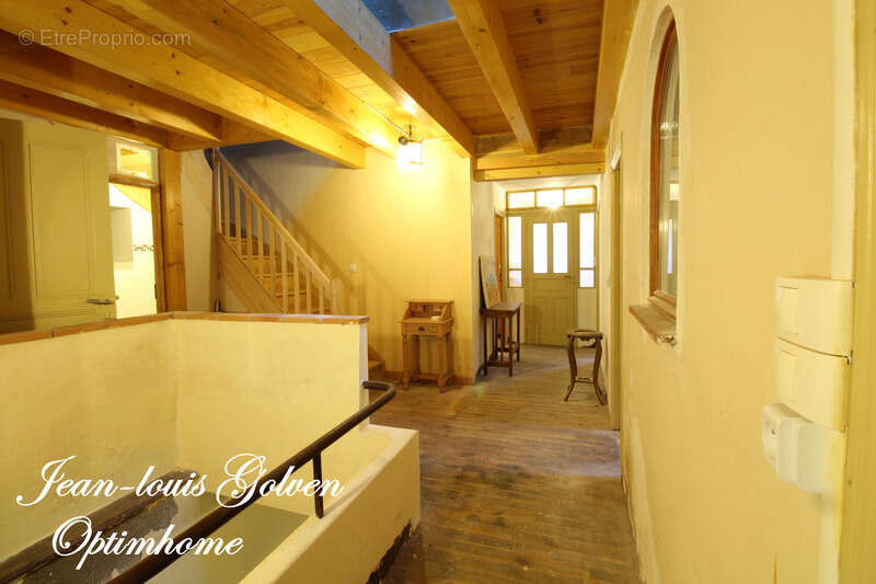 Maison à CAMARES