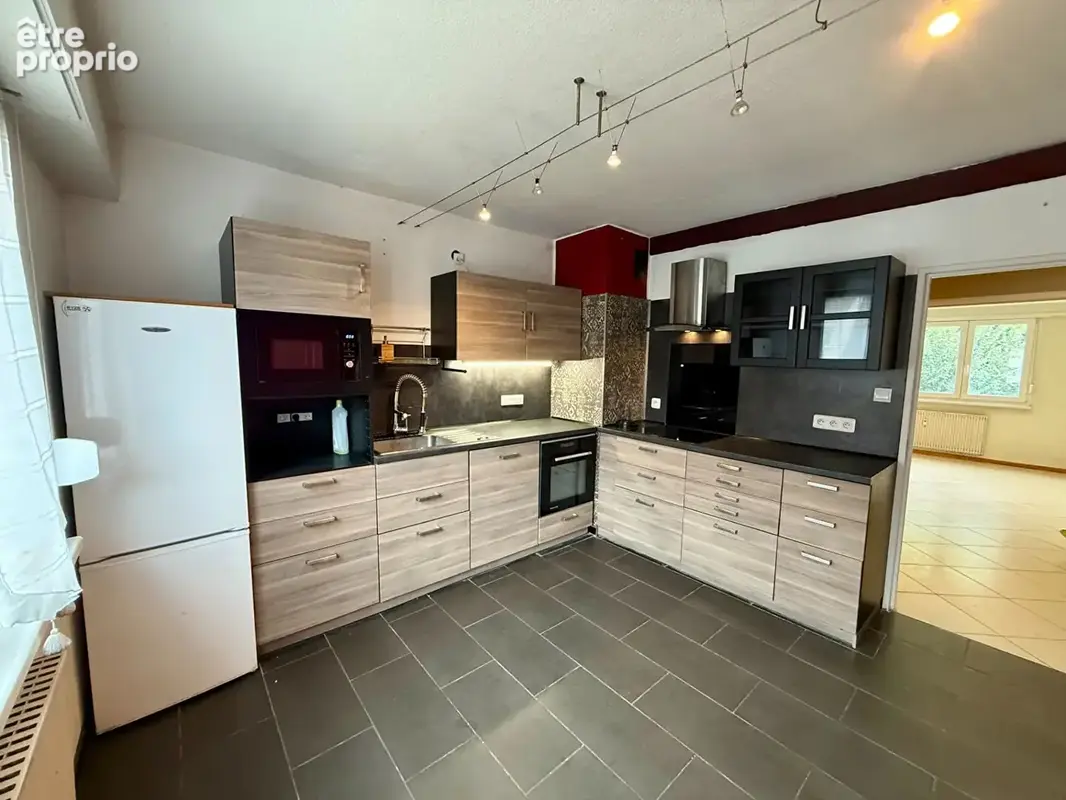 Appartement de 98 m² avec balcon et cave - photo 6