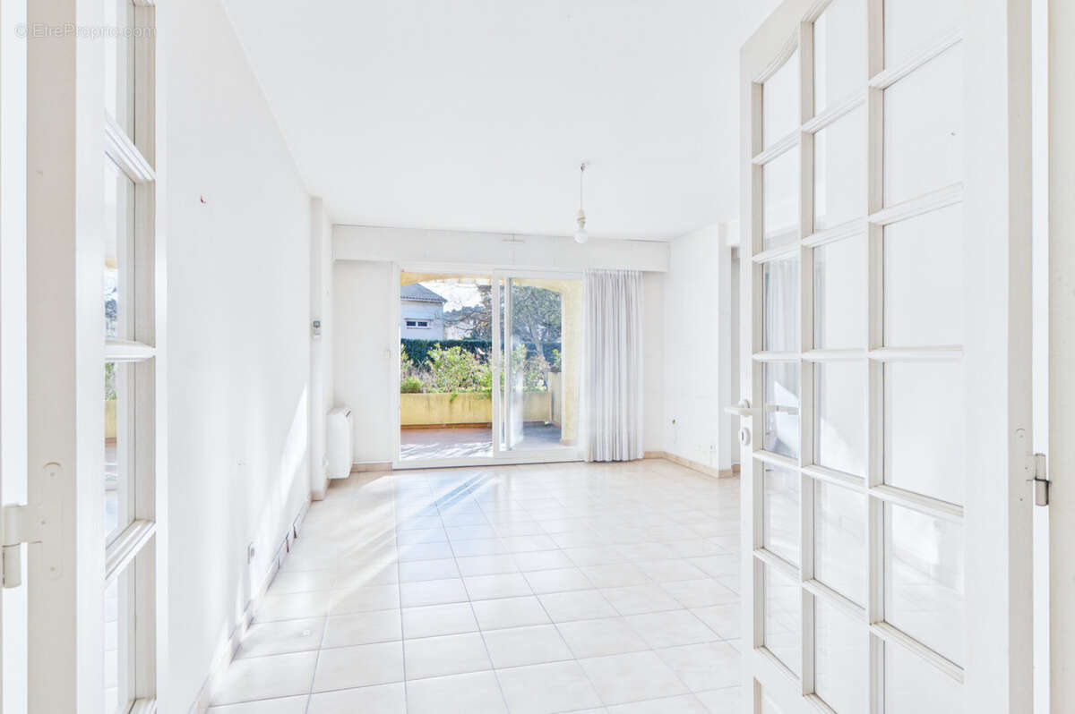 Appartement à HYERES