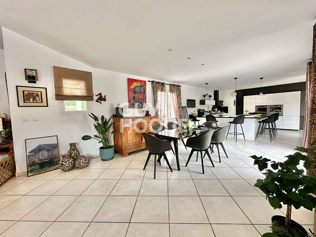 Maison à GUJAN-MESTRAS