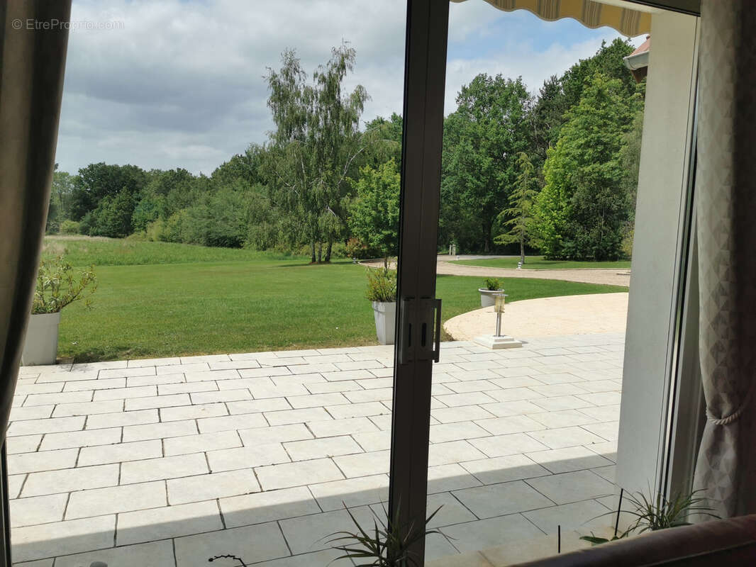 Belle propriété de 6.5ha avec deux étangs - photo 17