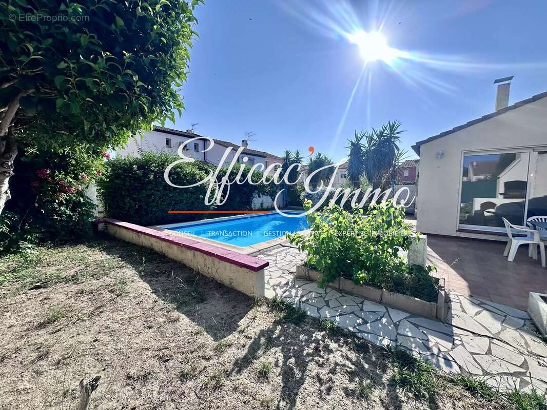 Villa 3 faces entièrement rénovée avec piscine - photo 18