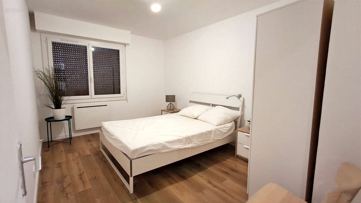 Appartement à MARSEILLE-2E