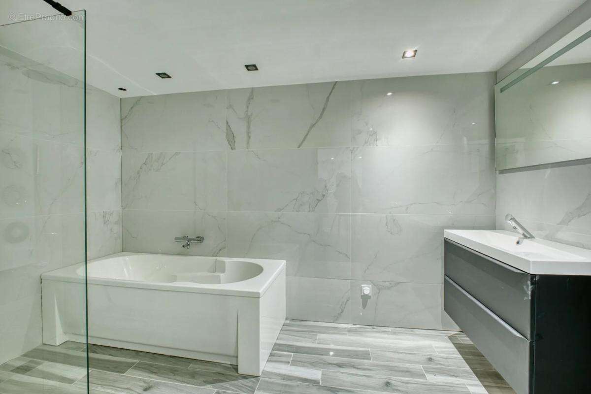 Maison à VAHL-LES-FAULQUEMONT