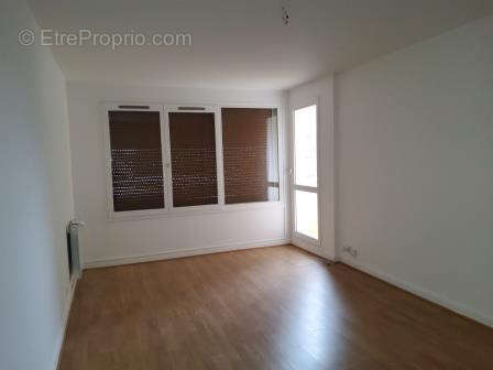 Appartement à VAIRES-SUR-MARNE