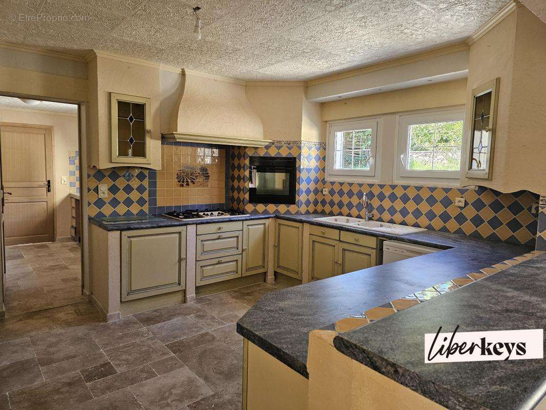 Maison à VILLECROZE