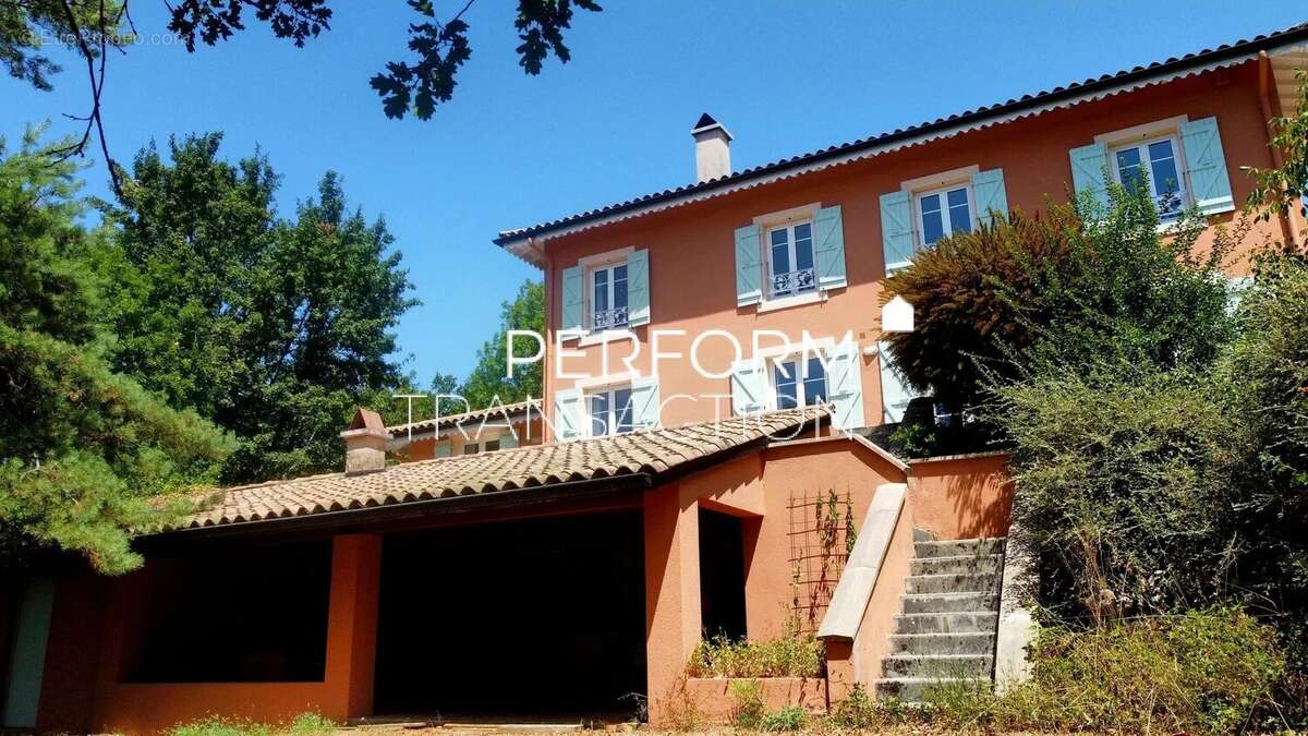 Propriété d'architecte 250m² avec piscine - photo 4