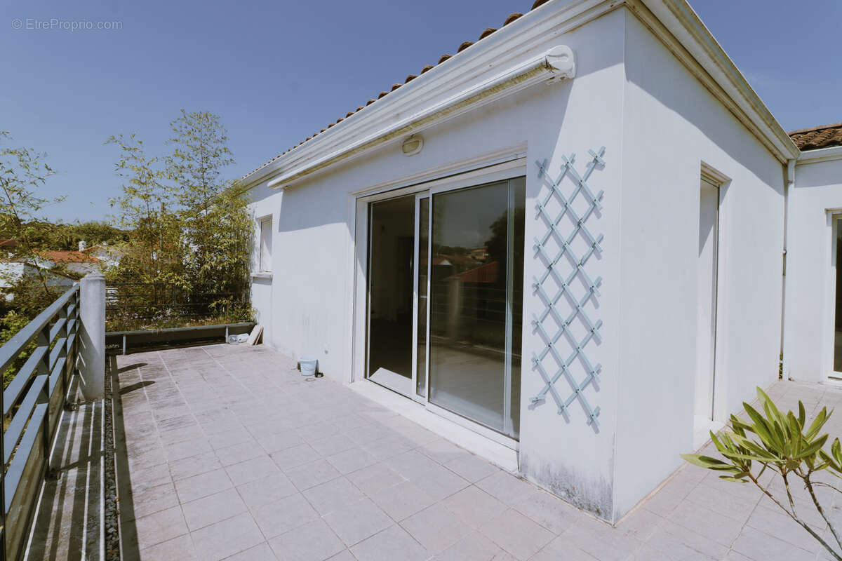 Appartement à MESCHERS-SUR-GIRONDE