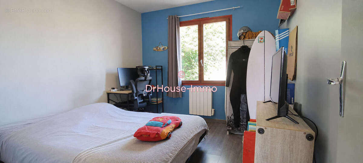 Maison 105 m² à Izon  - photo 8