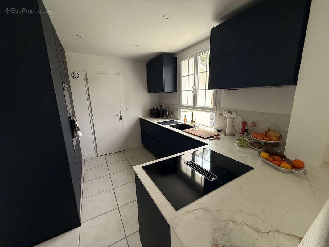 Le Pouliguen proche centre. Maison rénovée en parfait état - photo 8