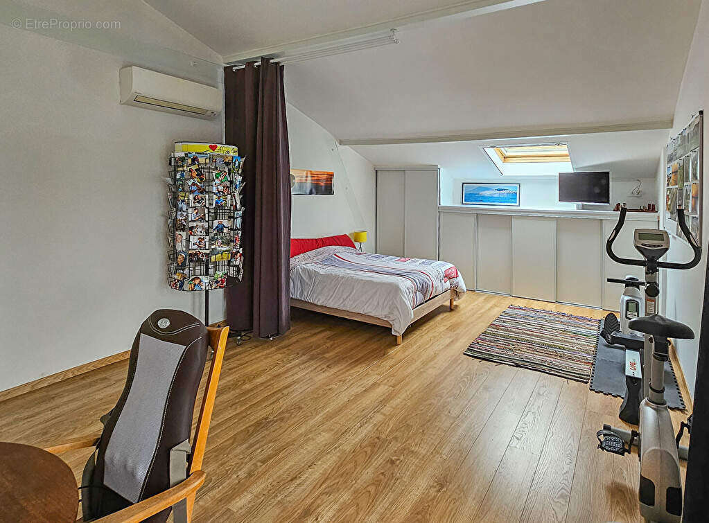Maison à CASTETS