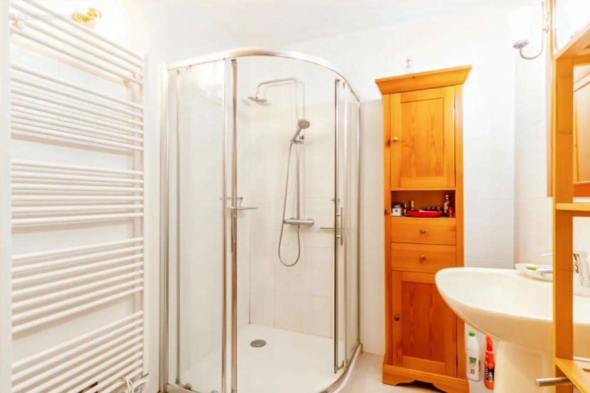 Maison à DAMPIERRE-EN-GRACAY