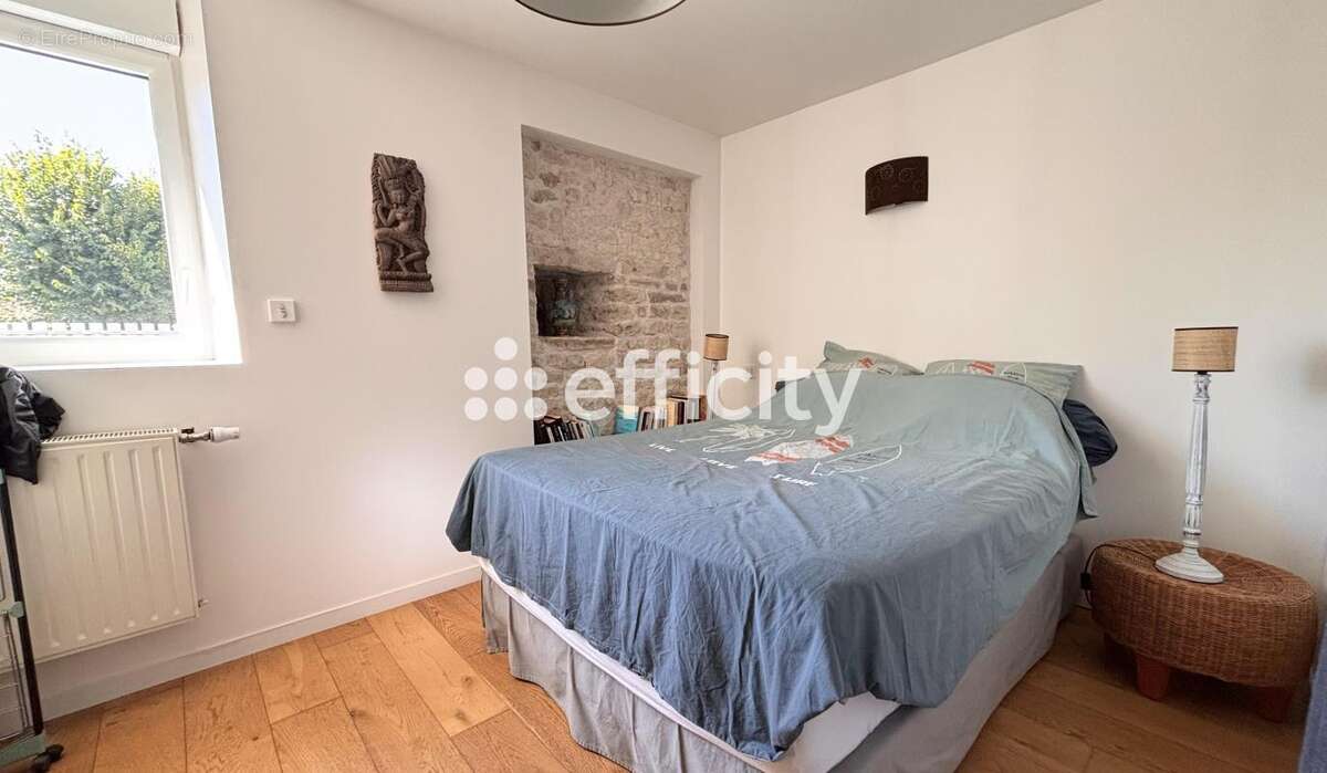 Maison 193 m² à Dompierre-Sur-Mer  - photo 4