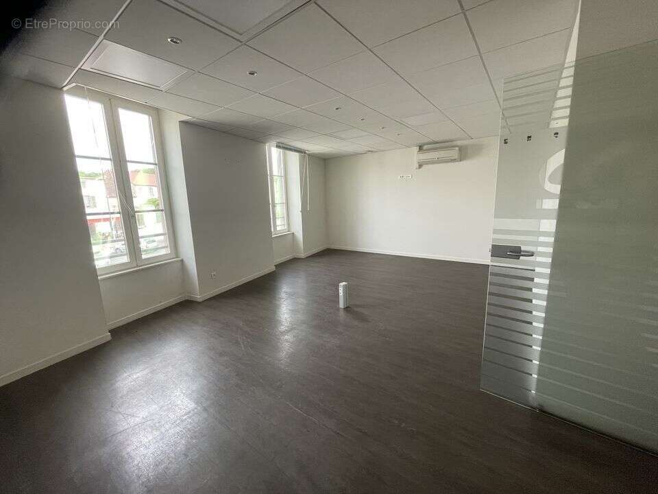 Appartement 235 m² à Randan  - photo 113